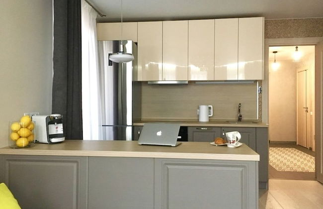 Apartment on Ostryakova Pr. 28. - Photo 8