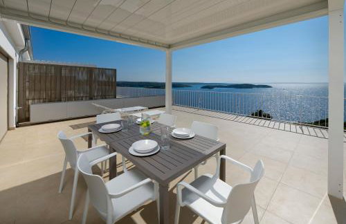 Zlatni Zalaz,Apartments,Supetarska Draga - Foto 17