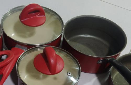 Check-in AUTÔNOMO e Privacidade em Hidro, piscina, casa, garagem até 2, até 3 quartos e 3 ar, 2 banheiros, churrasqueira, máquina de lavar roupas, roupa de cama, todos privativos, insira valor 3 hóspedes e abrimos 2 quartos, já 5 hóspedes usam 3Q - Foto 19