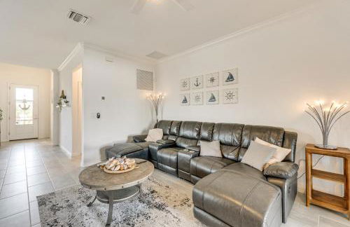 Pet-Friendly Port Charlotte Home with Pond Views! - Foto 6