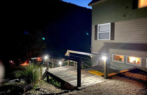 The Maples Apt - King Bed, Pet Friendly, Beautiful Views - Foto 22