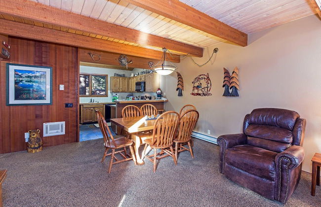 Winterset #33 - Near Golf, Shops & Eats! - Foto 7