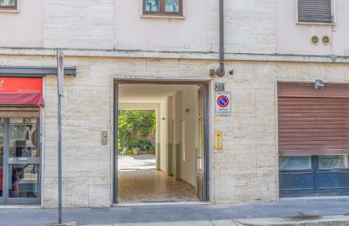 Milan Central Penthouse with Terraces, Jacuzzi & Garage - Foto 55