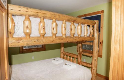 The Whimsical Chalet - Foto 29