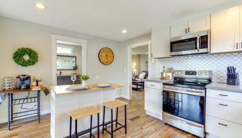 1 Mi to Historic Dtwn Dog-Friendly Everett Home! - Foto 4