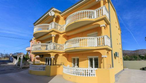 Apartments Kulas - Foto 1