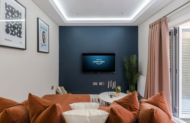 Your Apartment Shepherd's Bush - Photo 11