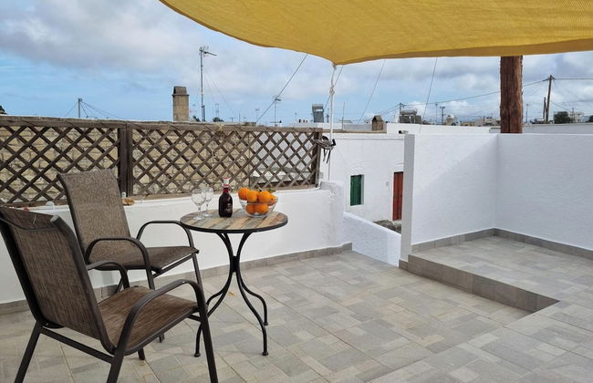 1-bed House Sleeps 4 - Free Parking, Patio, Wifi - Photo 24