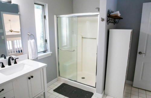 Riverfront Home with a View! - Foto 27