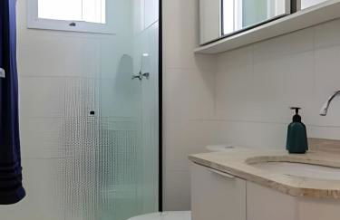 Condominio Clube com 4 piscinas/Cinema/arcondicionado - Foto 9