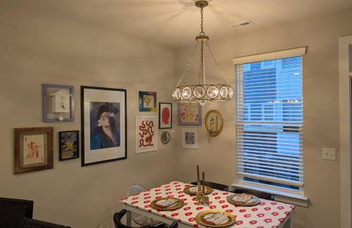 Queen City Castle - Rooftop, Garage, King Beds, Pet Friendly - Foto 37