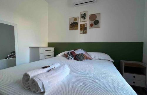 Casa de Hóspedes 2Q até 6 pessoas 100m Praia e entrada independente - Foto 11