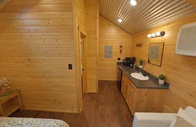 Log Cabin for Family Glamping Vacation near San Antonio - Foto 1