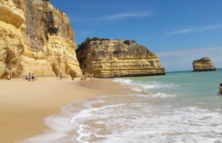 Luxurious first floor apartment with balconies overlooking pool and gardens. - Foto 50