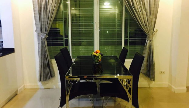 Casa D Pool Huahin 1 - Foto 5, Servicio de comidas en la habitación