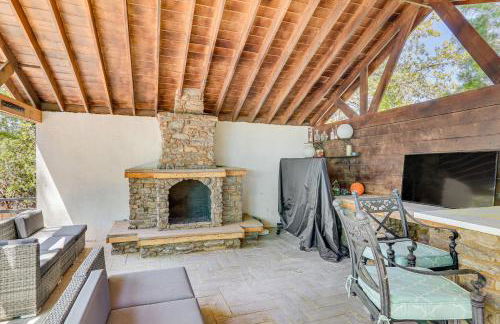 Lake Arrowhead Cabin with Hot Tub and Mountain Views! - Foto 16