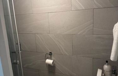 The Grove self-contained Garden Suite - Foto 19