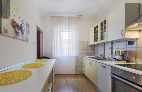 Lovely Apartment In Valtura With Wifi - Foto 16