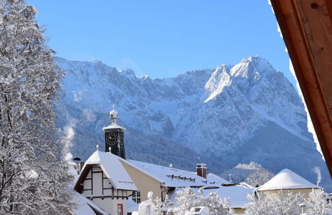 Pleasant Holiday Home With View - Foto 21