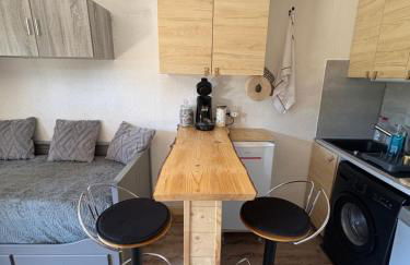 Appartement cosy à la montagne aux pieds des pistes pour 4 personnes et 1 bébé - Foto 6