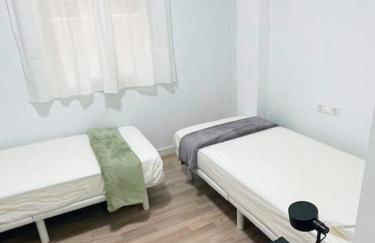 Modern apartment in Malaga - Rosas - Photo 5