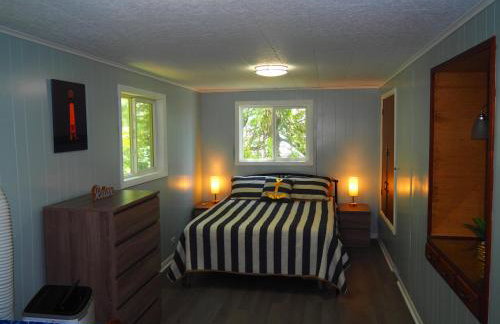 Cavalier Cottage - Private Lakefront w Kayaks! - Foto 33