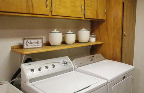 Hummingbird Hill - Entire Cabin - Foto 27