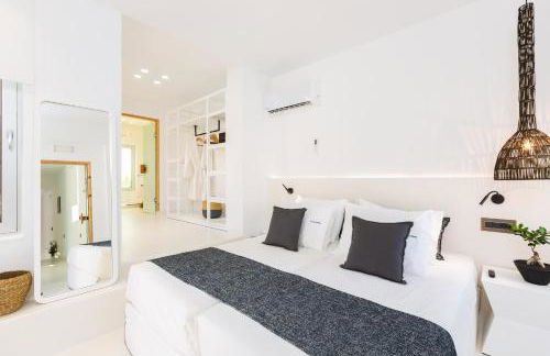 La Casa di Mare, Luxury Beach Front Villa with Private Pool, Whirlpools & Sauna, By ThinkVilla - Foto 40