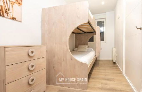 MyHouseSpain - Piso en centro Gijón a pocos minutos de las playas - Foto 23