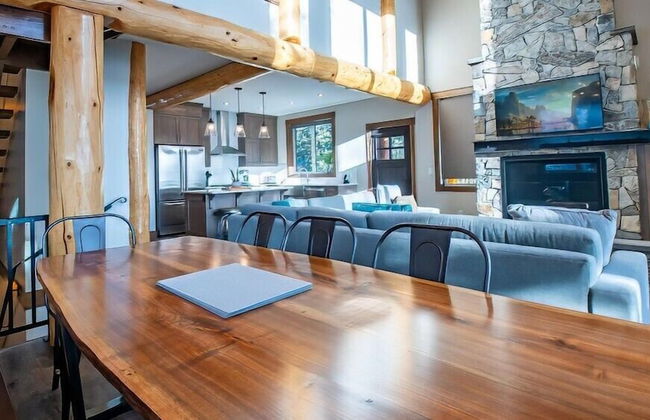 Snow Creek Cabins by Fernie Lodging Co. - Photo 73