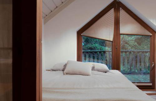 Leśny dom z basenem w okolicy Zegrza - Foto 47