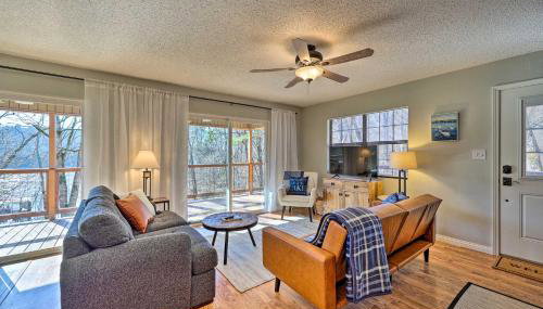 Cozy Beaver Lake Cabin with Waterfront View and Kayaks - Foto 2