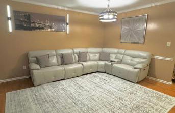 Large 4-Bedroom Entire Home with Two Living Rooms - Foto 6