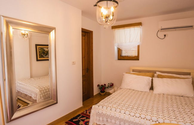 Albanian Coast - House - Stay 9 - Hottub - Petsok - Foto 2