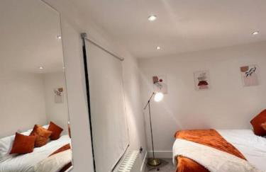 Beautiful 2 bed apartment - Foto 24