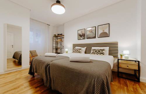 Alojamiento en pleno centro con WIFI y Aire Acondicionado - Photo 8