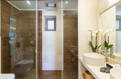 Thalmargia Villas, with Pool, Hot Tub & Ultimate Peace, By ThinkVilla - Photo 46