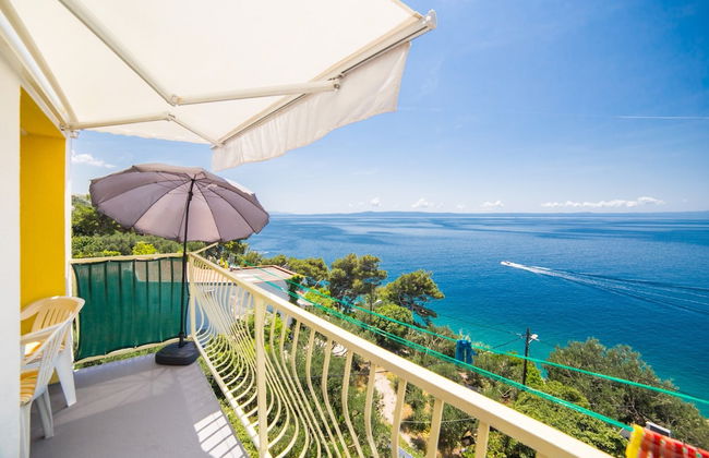 Apt Next to the Beach w Balcony and sea View - Foto 1