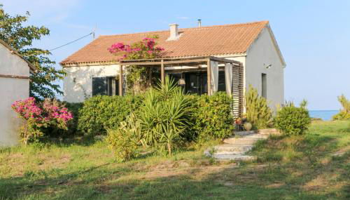 A Stalla - Maison pieds dans l'eau à Lucciana - Foto 2, Garden, Garden view