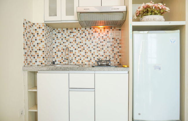 Homey And Comfortable 2Br Tifolia Apartment - Photo 10