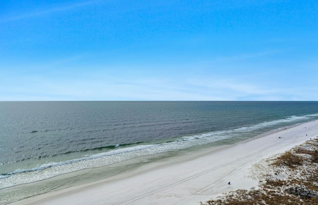 Pelican Beach Resort 1207 - Photo 54