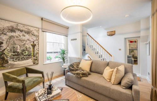 2BR Harry Potter Inspired House - Covent Garden - Photo 1