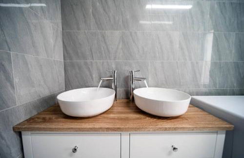 Spacious Apartment With A Terrace Style Rooftop - Foto 9