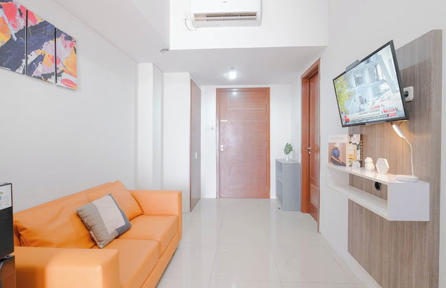 Cozy Living 2Br Apartment At Vittoria Residence - Photo 6