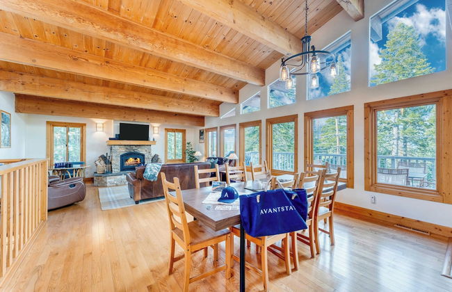 Lake + Beach Access, Pool, Tennis Walk to Chambers Tahoe Timber by Avantstay - Foto 12