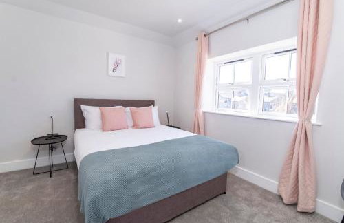 The Old Hotel - Photo 18