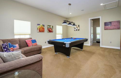 Luxury Mansion Pool Hot Tub Theater Outdoor Kitchen BBQ GM RM 2 Miles Disney - Foto 3