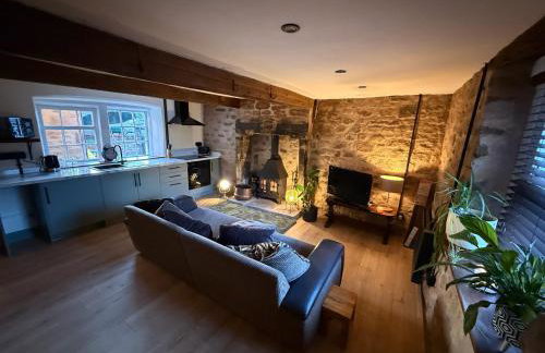The Snug- A beautiful and characterful property connected to a historic Georgian Manor House - Foto 12