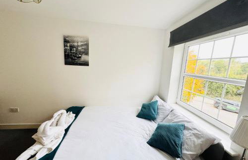 Spacious 2-Bedroom Haven with Modern Amenities in Bradley Stoke - Foto 38