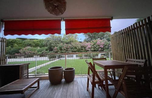 St Tropez Plage - Photo 8